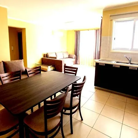 شقة Apartment Dixie, 2 Bedroom Apartment By The Beach